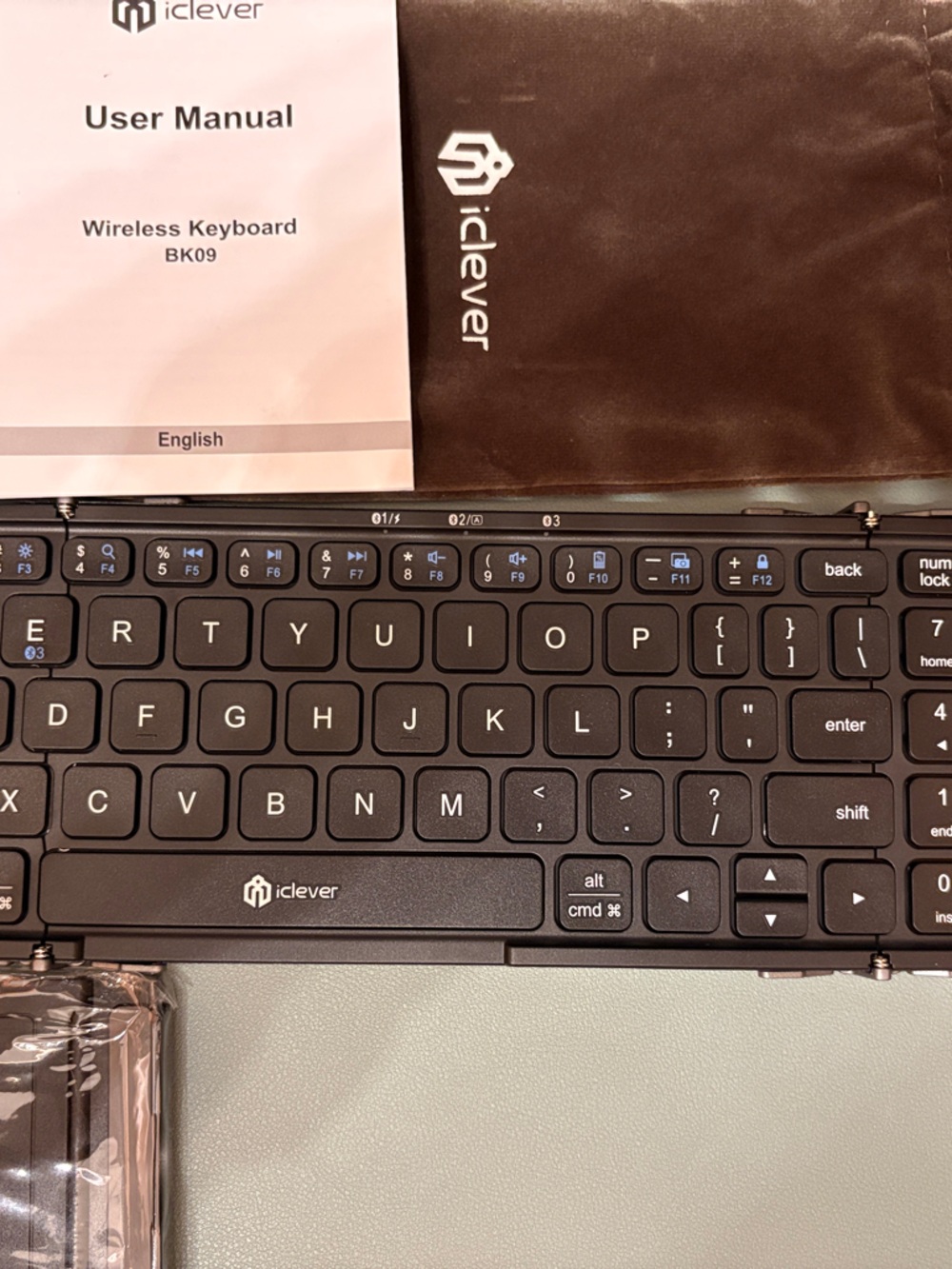 iClever Foldable Wireless Bluetooth Keyboard in Black
